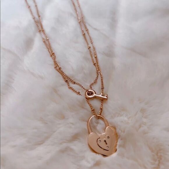 CELINE13‎ Women’s Key And Lock Charm Layered Necklace Stainless Steel Rose Gold - Picture 4 of 5